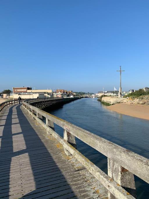 Studio - Balcon - Bord De Mer Курсёль-сюр-Мер Экстерьер фото