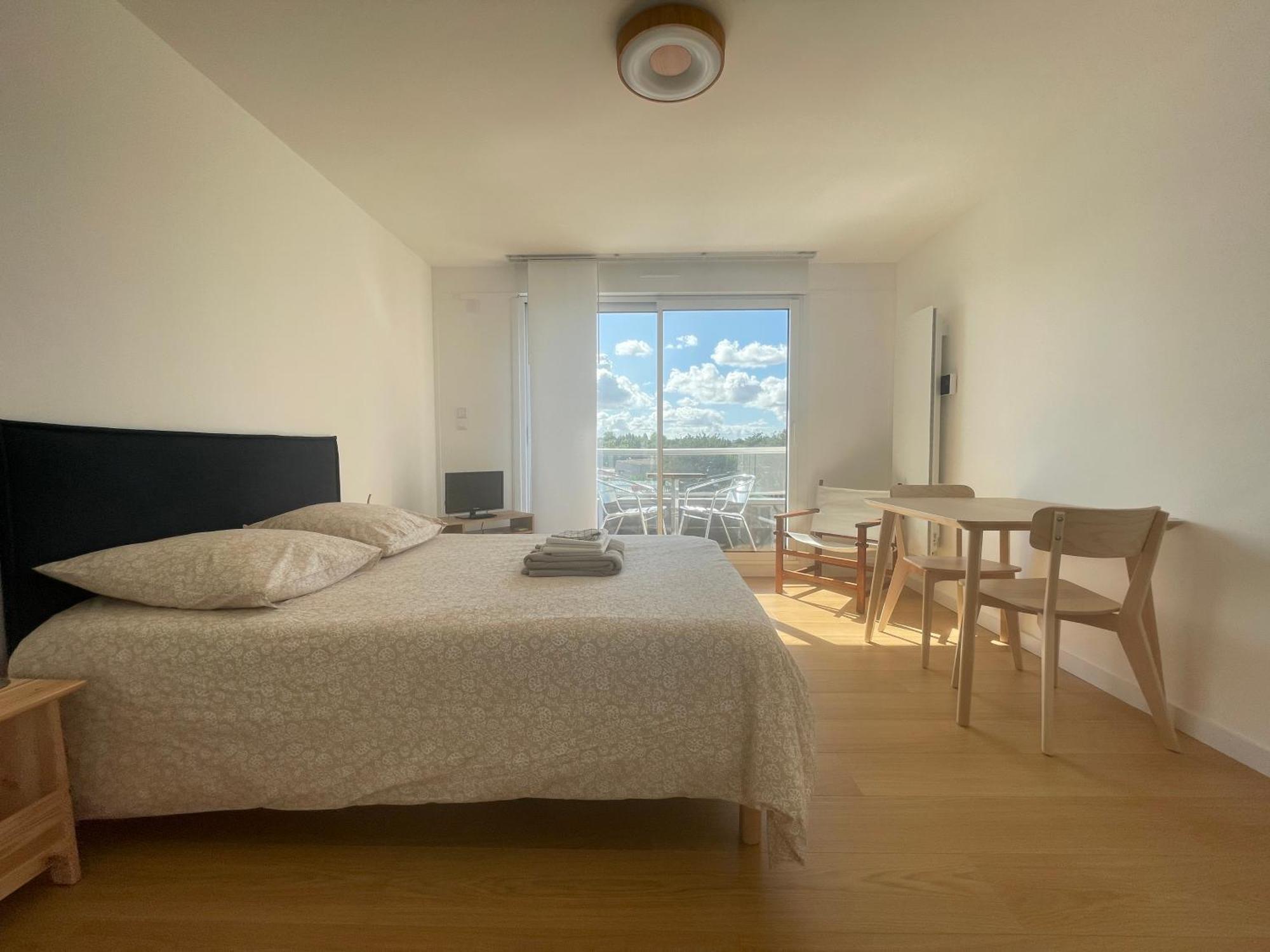 Studio - Balcon - Bord De Mer Курсёль-сюр-Мер Экстерьер фото